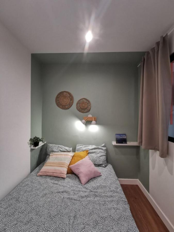 Appartements Acces Prive Plage De La Bergerie Hyères Exteriör bild