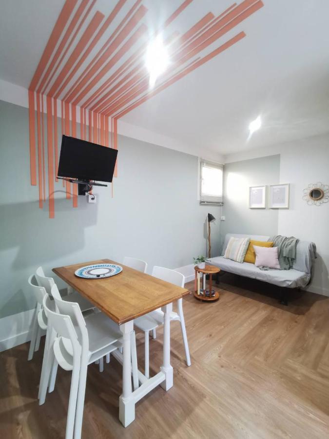 Appartements Acces Prive Plage De La Bergerie Hyères Exteriör bild