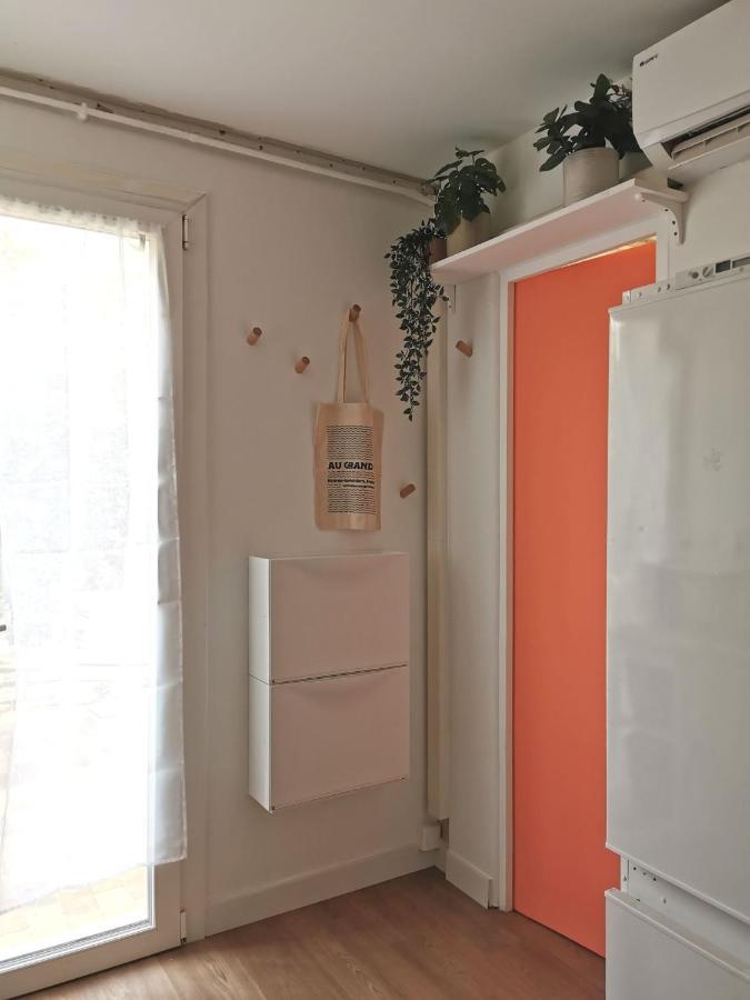 Appartements Acces Prive Plage De La Bergerie Hyères Exteriör bild
