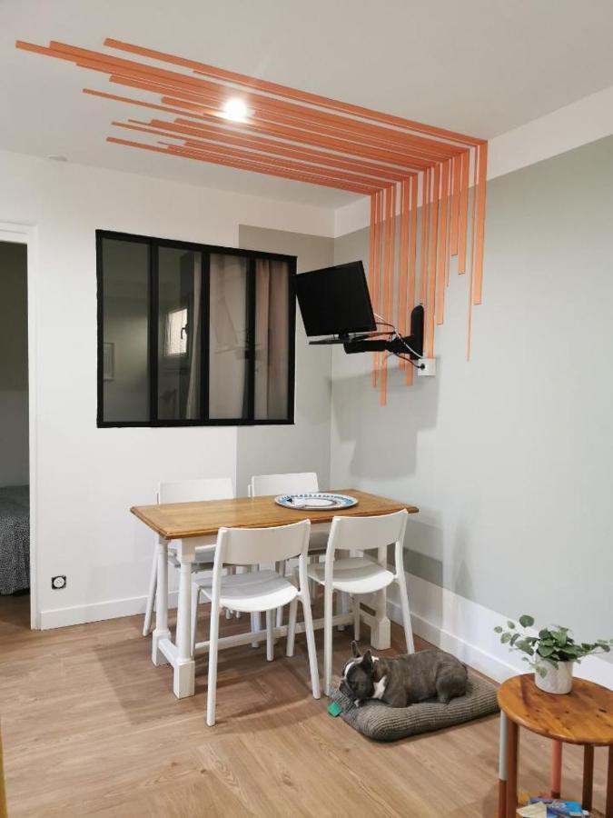 Appartements Acces Prive Plage De La Bergerie Hyères Exteriör bild