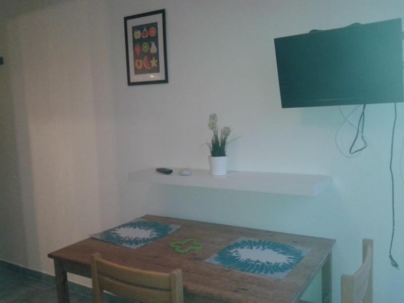 Appartements Acces Prive Plage De La Bergerie Hyères Exteriör bild